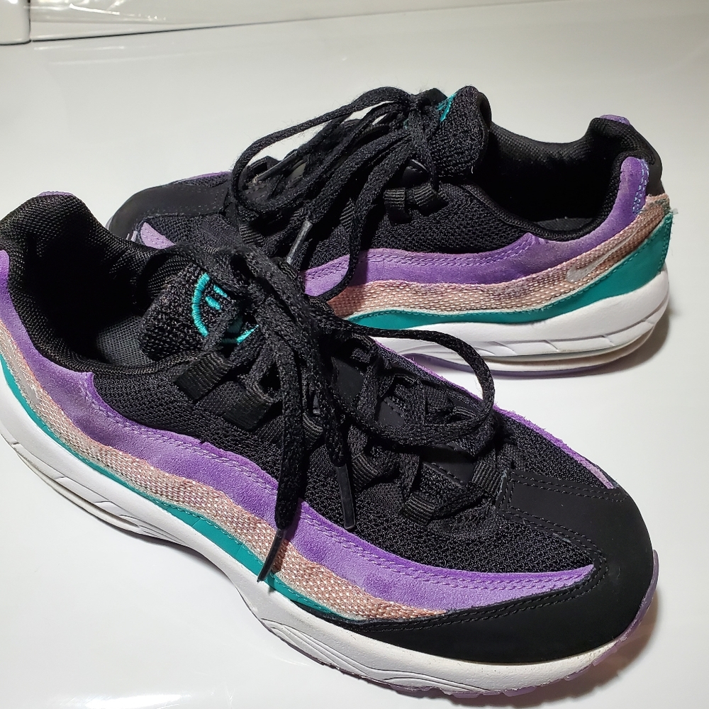Airmax 95's "Have A Nike Day" Shoes